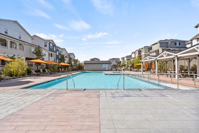 9415 Hidden Harbor Way, Newark, CA 94560