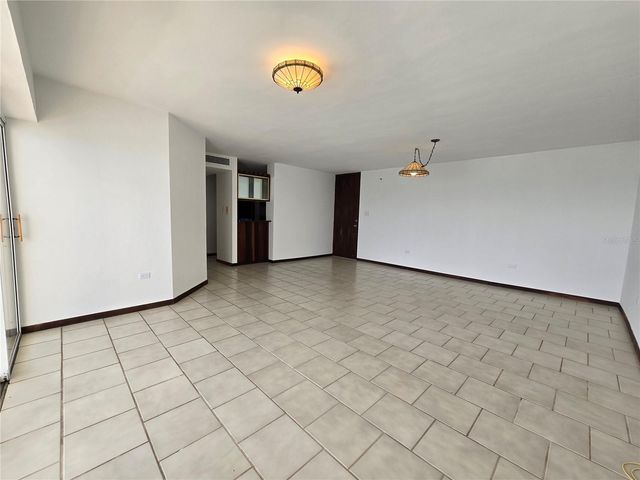 3205 ISLA VERDE AVENUE 1405, Carolina, PR 00979