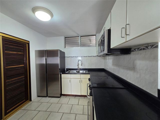3205 ISLA VERDE AVENUE 1405, Carolina, PR 00979