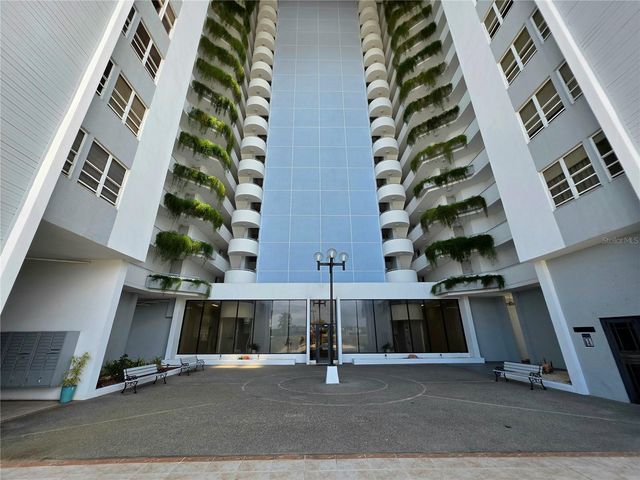 3205 ISLA VERDE AVENUE 1405, Carolina, PR 00979