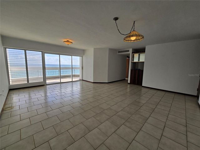 3205 ISLA VERDE AVENUE 1405, Carolina, PR 00979