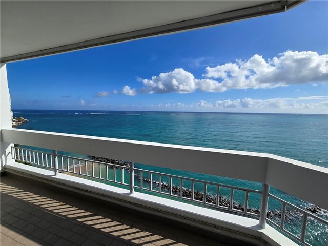 3205 ISLA VERDE AVENUE 1405, Carolina, PR 00979