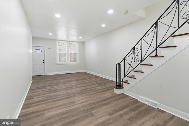 1010 S 3RD ST, Camden, NJ 08103