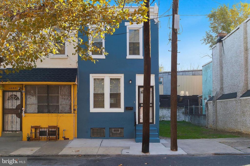 1010 S 3RD ST, Camden, NJ 08103