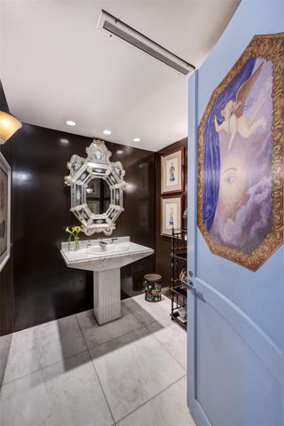 1814 Larchmont Road, Houston, TX 77019