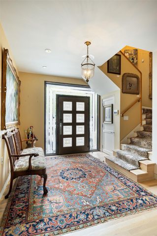 1814 Larchmont Road, Houston, TX 77019