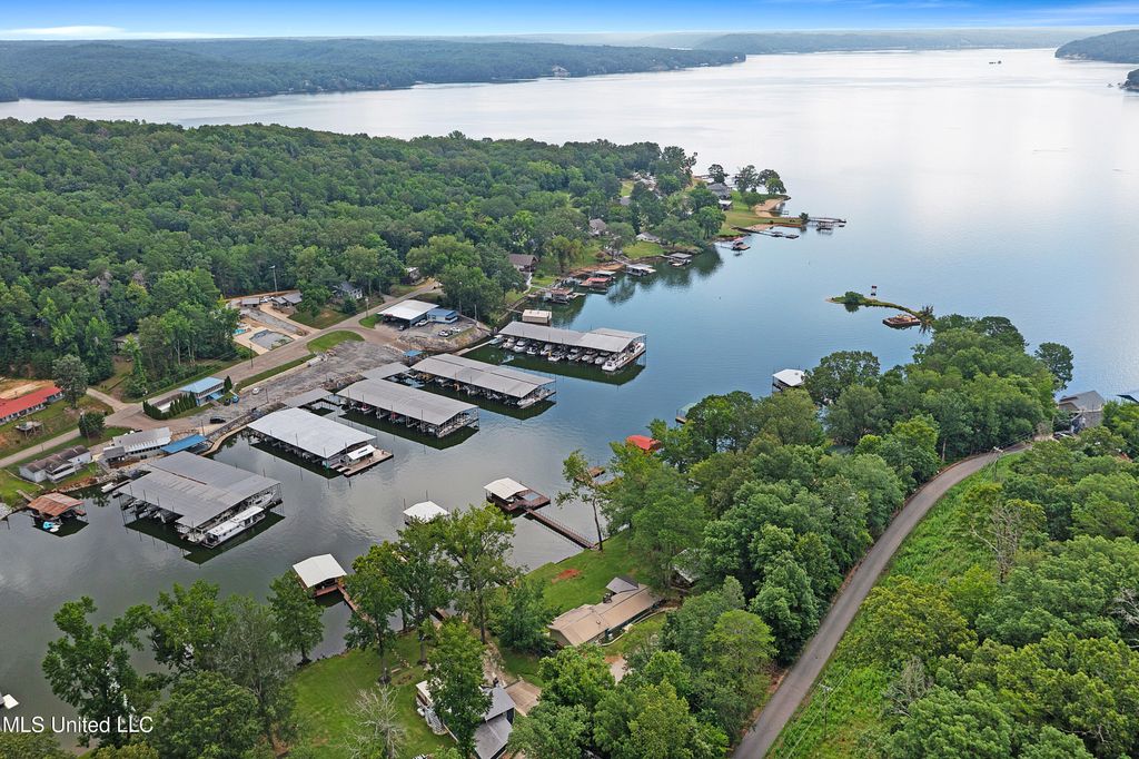 1 Cr 451, Iuka, MS 38852