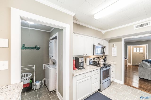 1212 Halsey Avenue, Huntsville, AL 35801