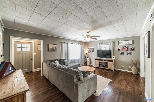 1212 Halsey Avenue, Huntsville, AL 35801