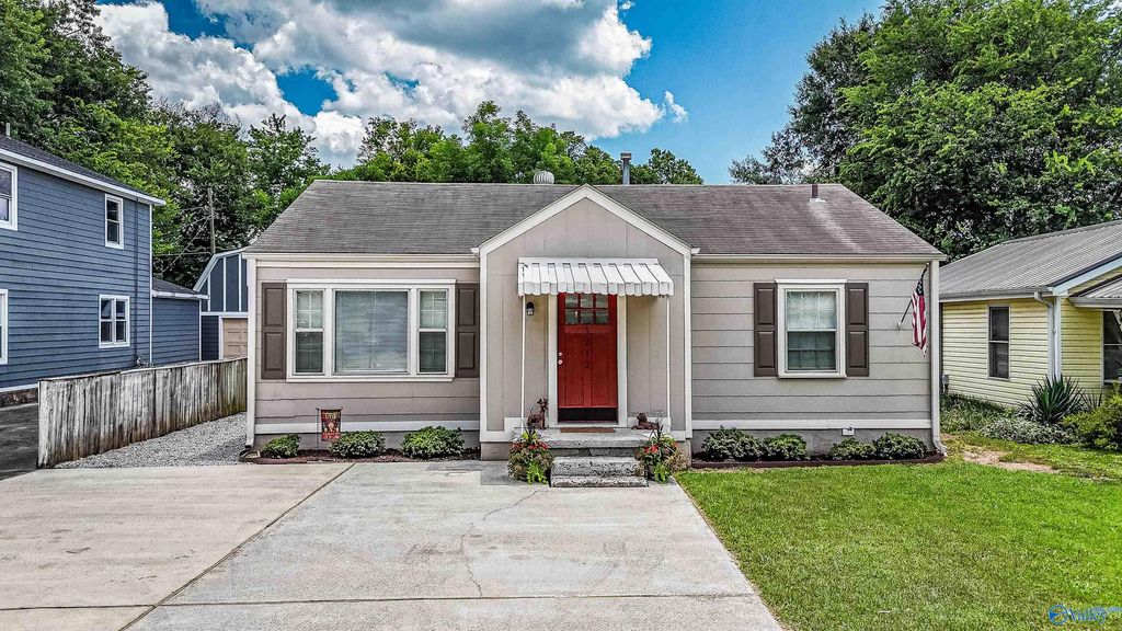1212 Halsey Avenue, Huntsville, AL 35801