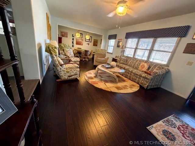10761 Park View, Kingston, OK 73439