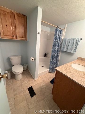 10761 Park View, Kingston, OK 73439