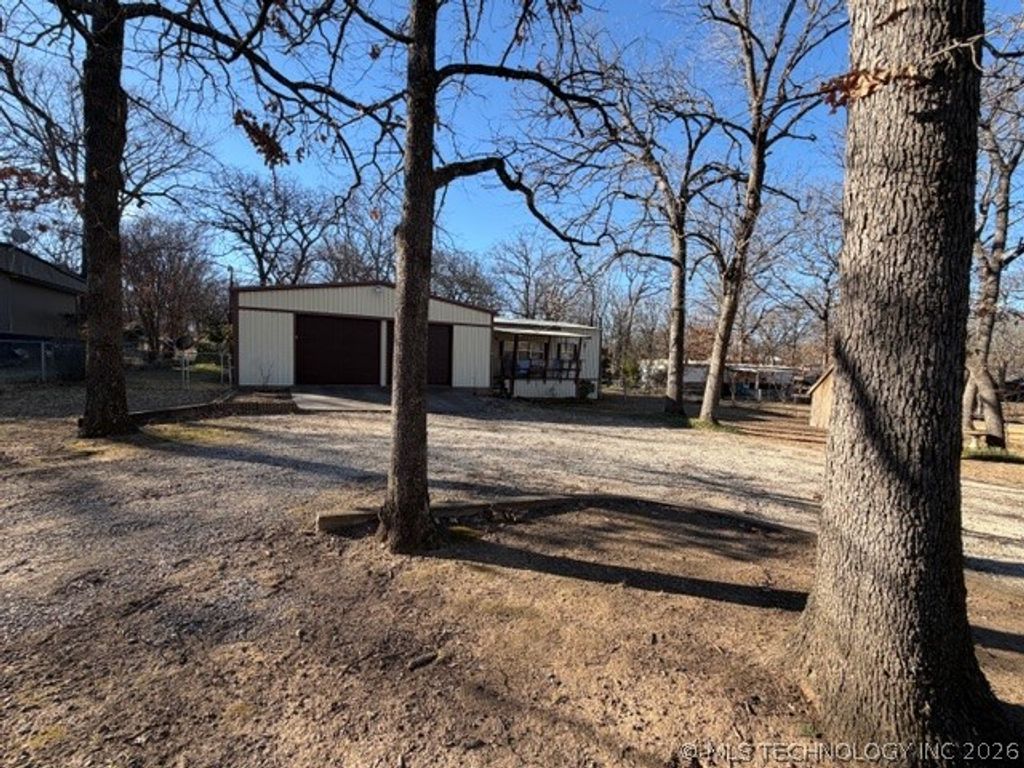 10761 Park View, Kingston, OK 73439