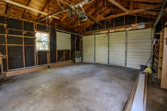 6175 S John Street, North Judson, IN 46366