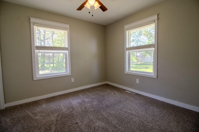6175 S John Street, North Judson, IN 46366