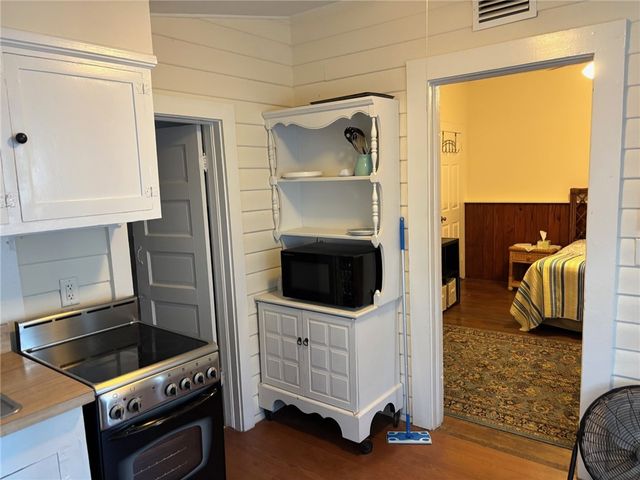 1955 16th Avenue B-back unit, Vero Beach, FL 32960