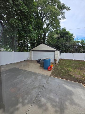 23 Harriman Avenue, Hempstead, NY 11550