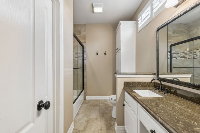 5401 Hidden Valley Court, Mansfield, TX 76063