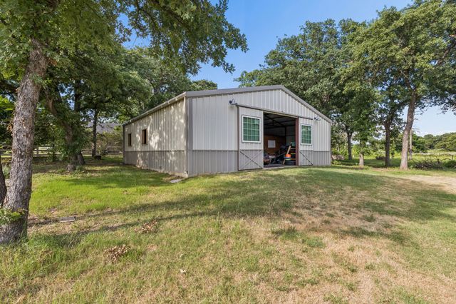 5401 Hidden Valley Court, Mansfield, TX 76063