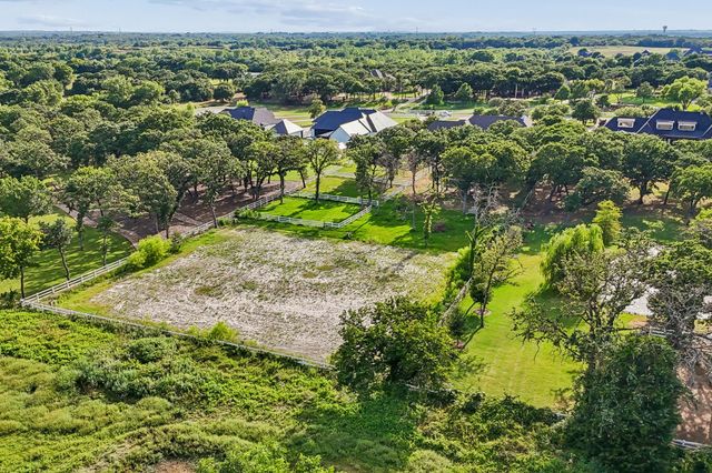 5401 Hidden Valley Court, Mansfield, TX 76063