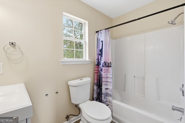 7245 Garfield Street, Savannah, GA 31406