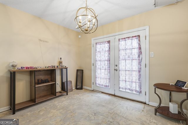 7245 Garfield Street, Savannah, GA 31406