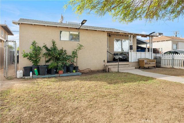 727 El Centro Avenue, El Centro, CA 92243