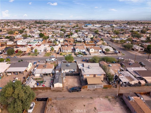 727 El Centro Avenue, El Centro, CA 92243