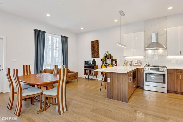 1920 S Shelby Court, Chicago, IL 60608