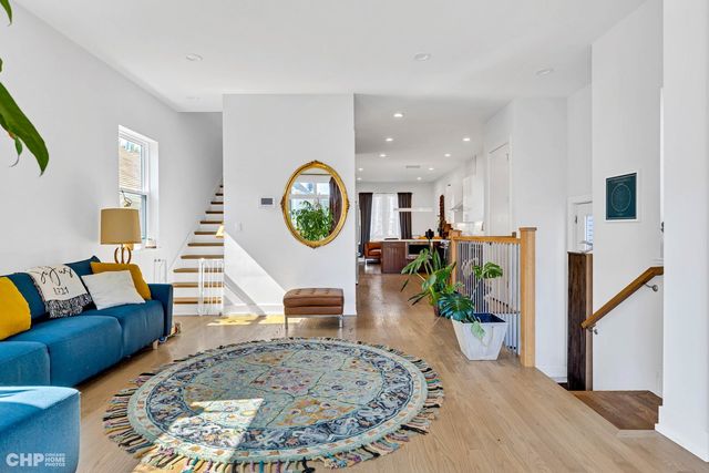 1920 S Shelby Court, Chicago, IL 60608