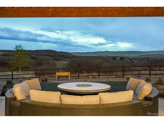 1544 King Mick Ct, Castle Rock, CO 80104