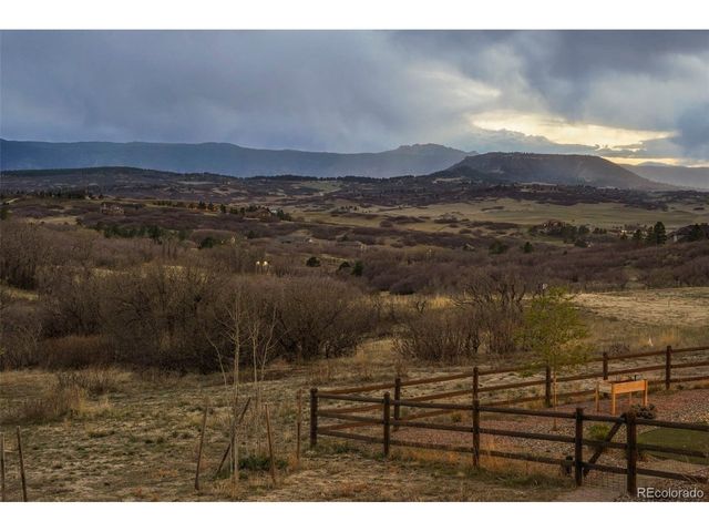 1544 King Mick Ct, Castle Rock, CO 80104