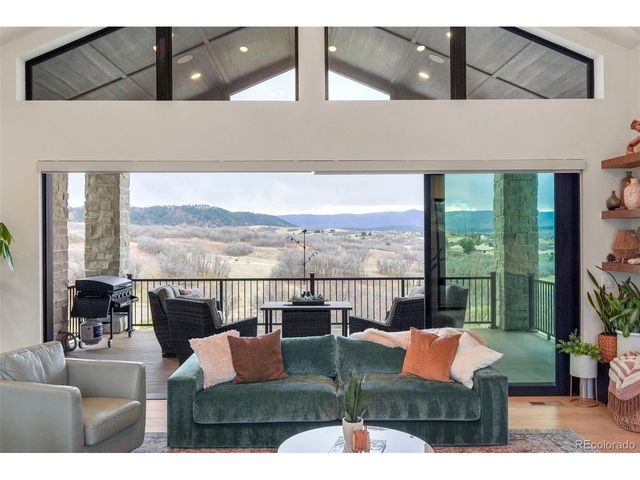 1544 King Mick Ct, Castle Rock, CO 80104