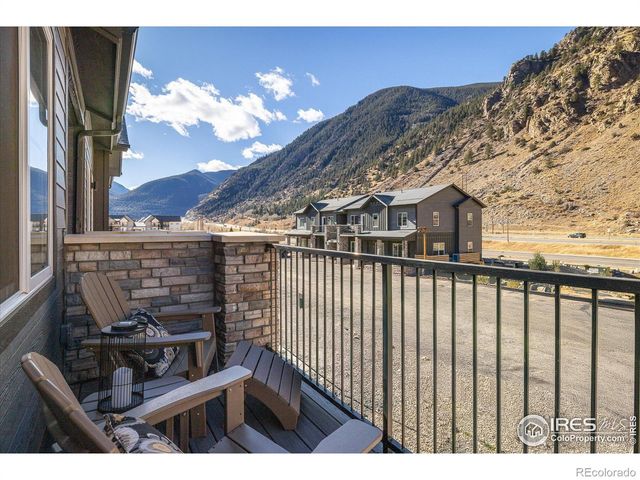 2121 Hummingbird Way 3-201, Georgetown, CO 80444