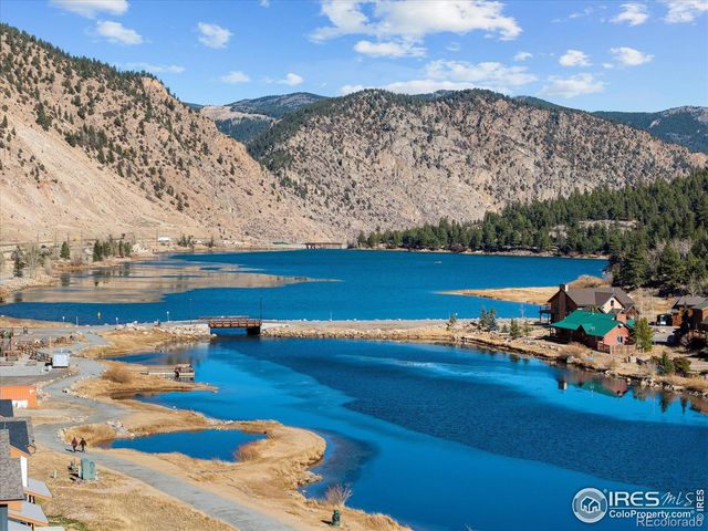 2121 Hummingbird Way 3-201, Georgetown, CO 80444