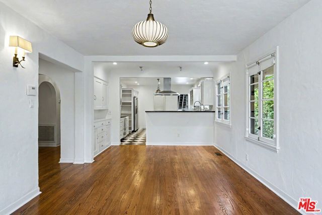 1262 S Burnside Avenue, Los Angeles, CA 90019