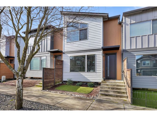 179 N 44TH Pl, Ridgefield, WA 98642