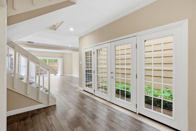 12625 Memorial Drive 16, Houston, TX 77024