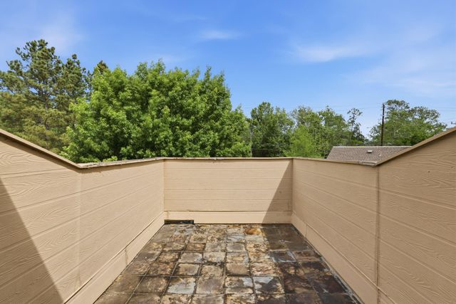 12625 Memorial Drive 16, Houston, TX 77024