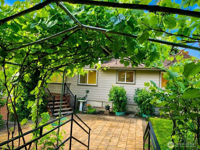 1918 109th Avenue Ct E, Edgewood, WA 98372