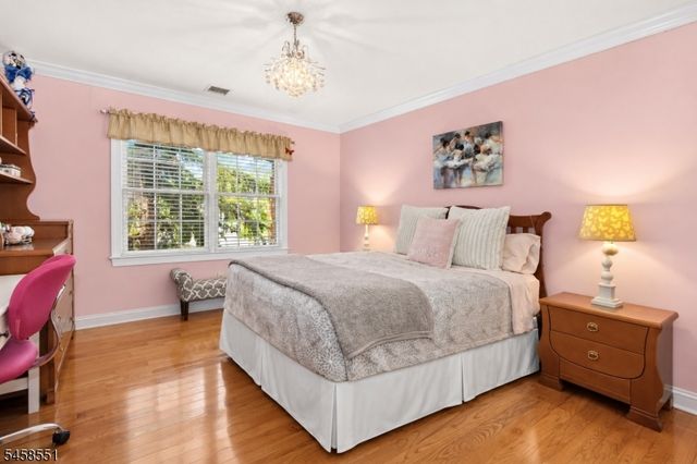 165 BRIARHEATH LANE, Clark Twp., NJ 07066