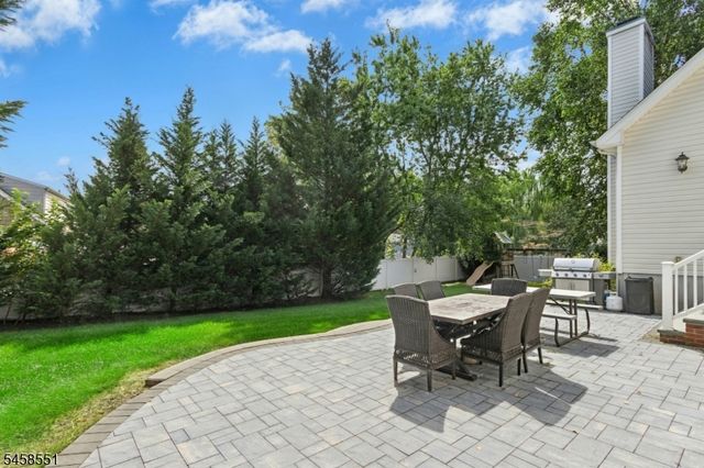 165 BRIARHEATH LANE, Clark Twp., NJ 07066