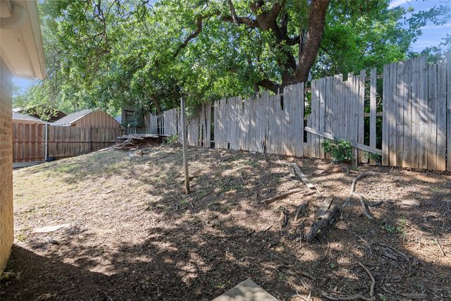 4509 Forest Glen Drive, Forest Hill, TX 76119