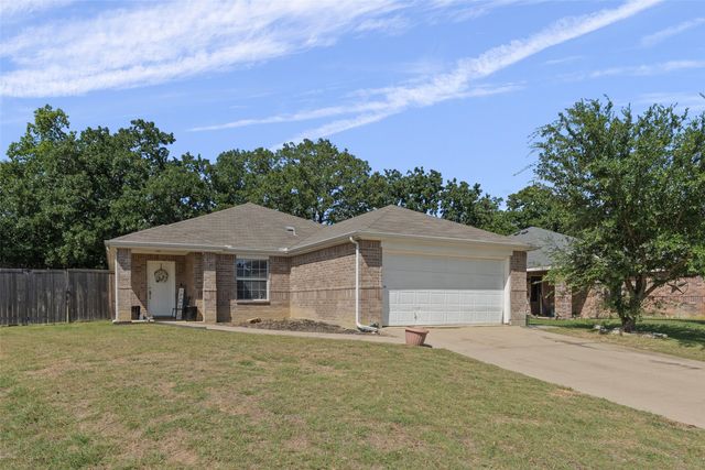 4509 Forest Glen Drive, Forest Hill, TX 76119