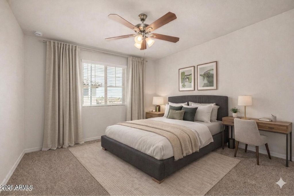 Image 5 of property listing at 919 E AGUA FRIA Lane, Avondale, AZ 85323