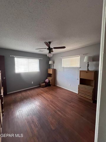 5017 MC CORMICK Lane, El Paso, TX 79924