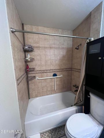 5017 MC CORMICK Lane, El Paso, TX 79924
