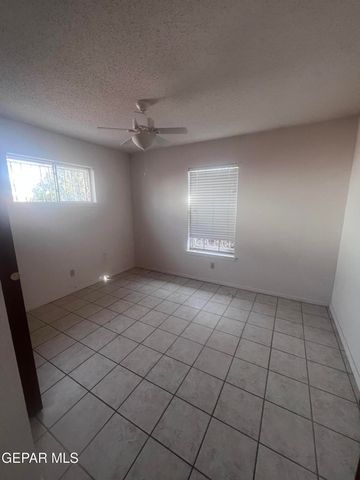 5017 MC CORMICK Lane, El Paso, TX 79924
