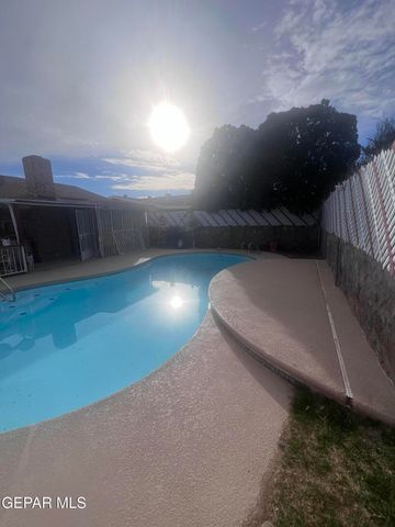 5017 MC CORMICK Lane, El Paso, TX 79924