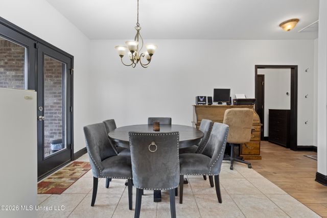 950 Old Towne Street, Gulfport, MS 39507